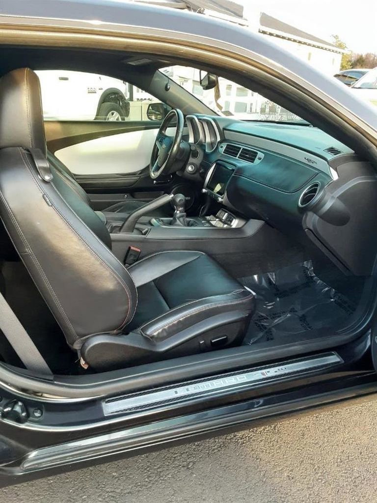 Used 2012 Chevrolet Camaro SS w/ 45th Anniversary Package image 40