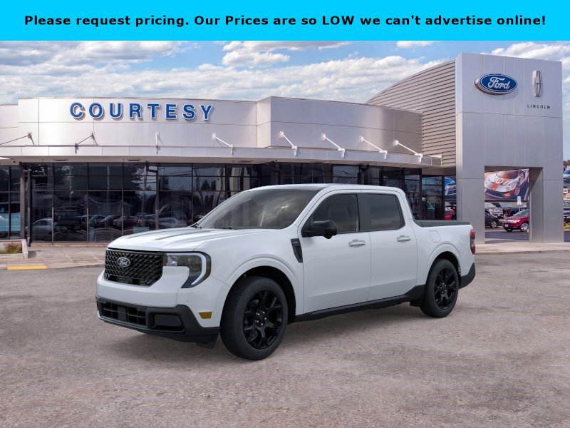New 2025 Ford Maverick Lariat w/ Black Appearance Package