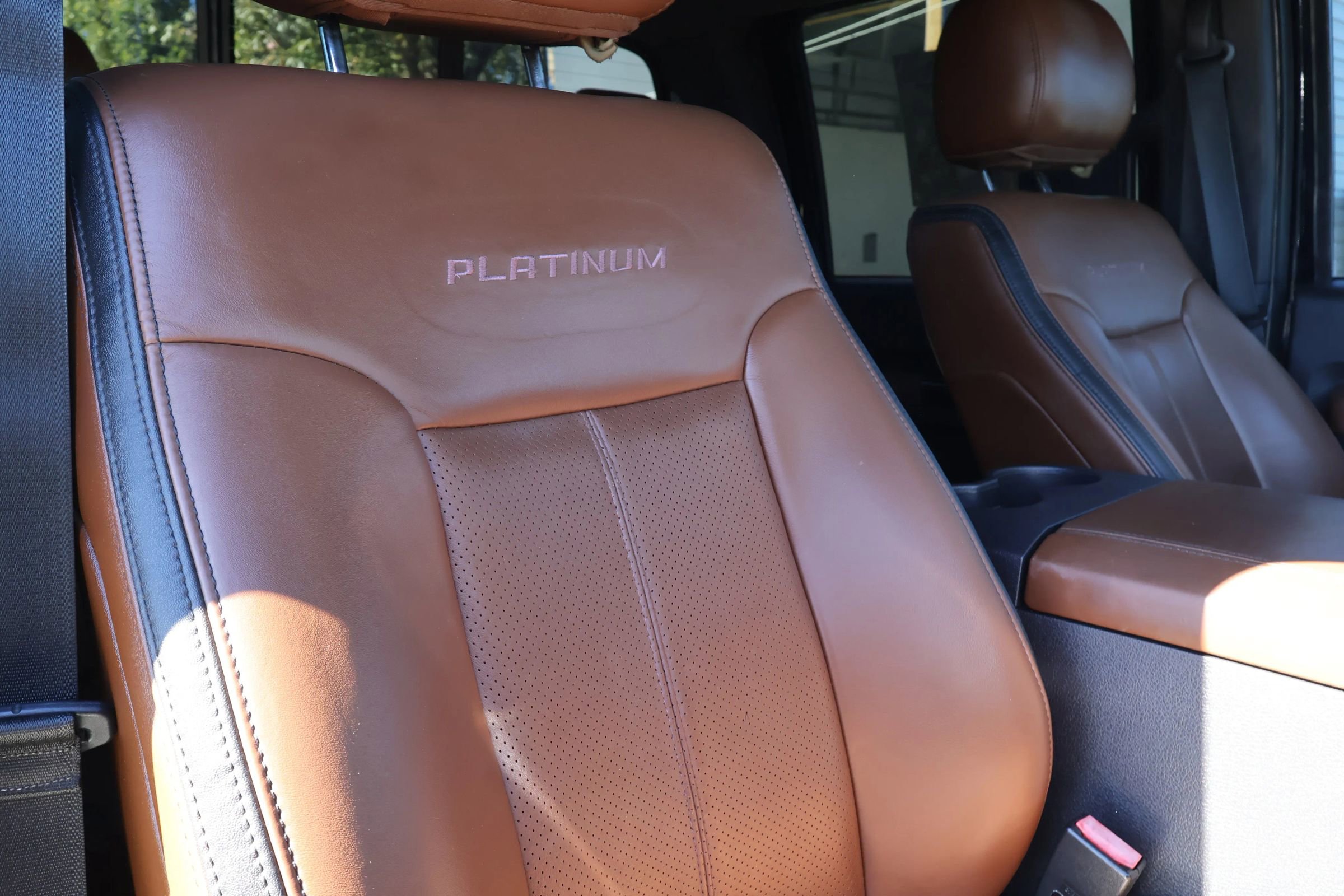 Used 2016 Ford F450 Platinum AWD/4WD image 37