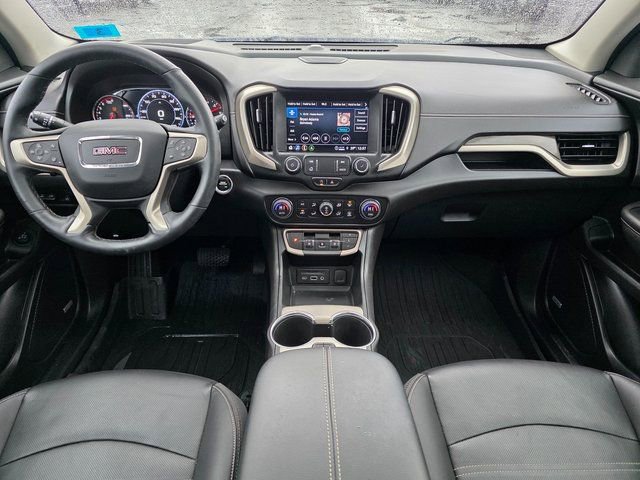Used 2023 GMC Terrain Denali w/ Denali Premium Package image 25