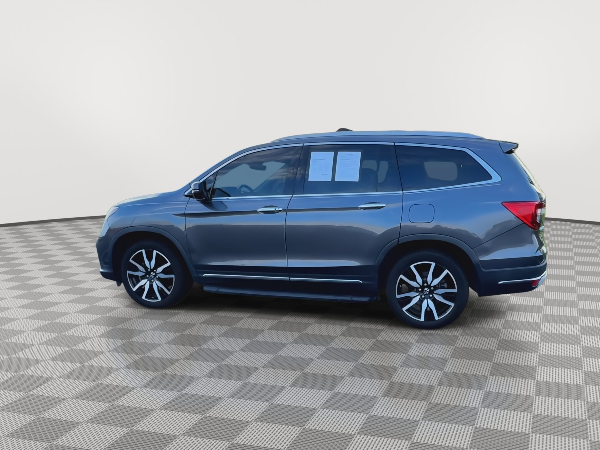 Used 2022 Honda Pilot Elite image 6