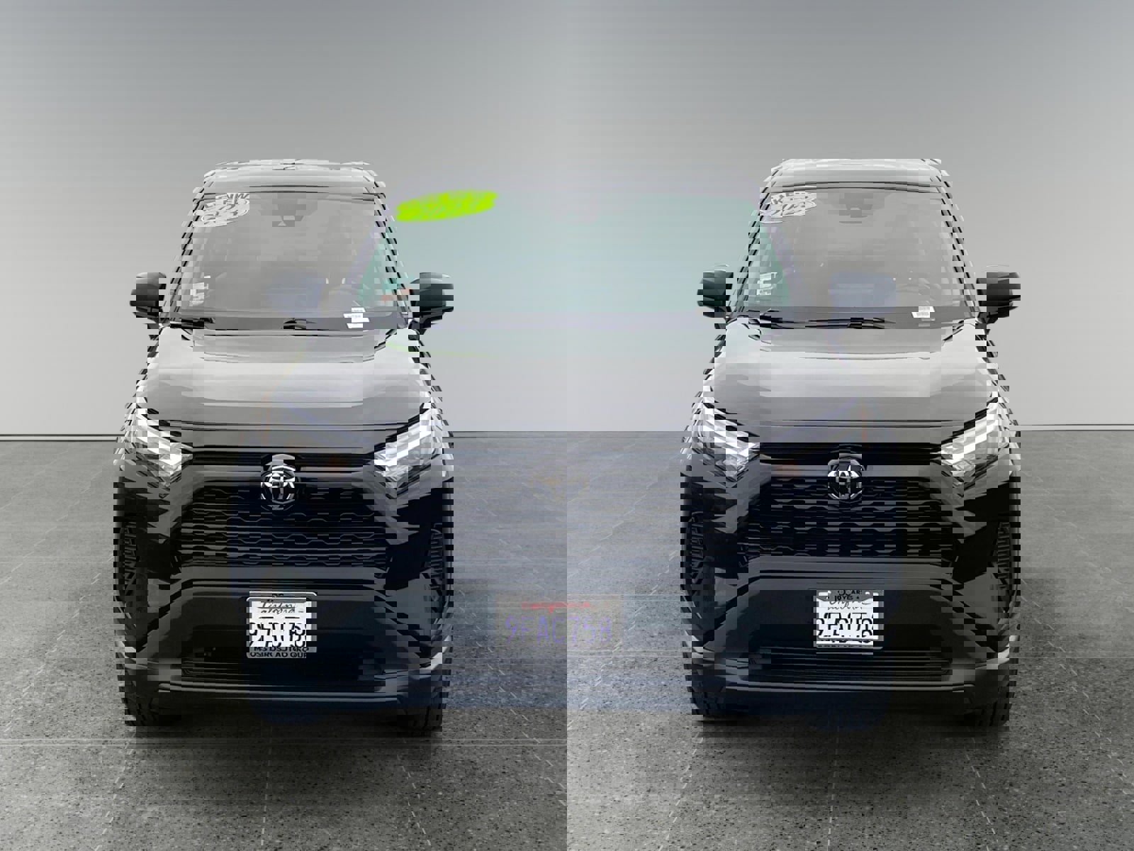 Used 2023 Toyota RAV4 LE image 8