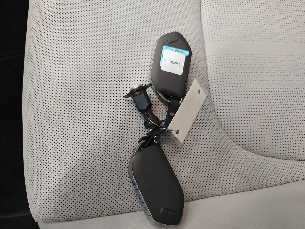 Certified 2026 Kia Sportage EX image 37