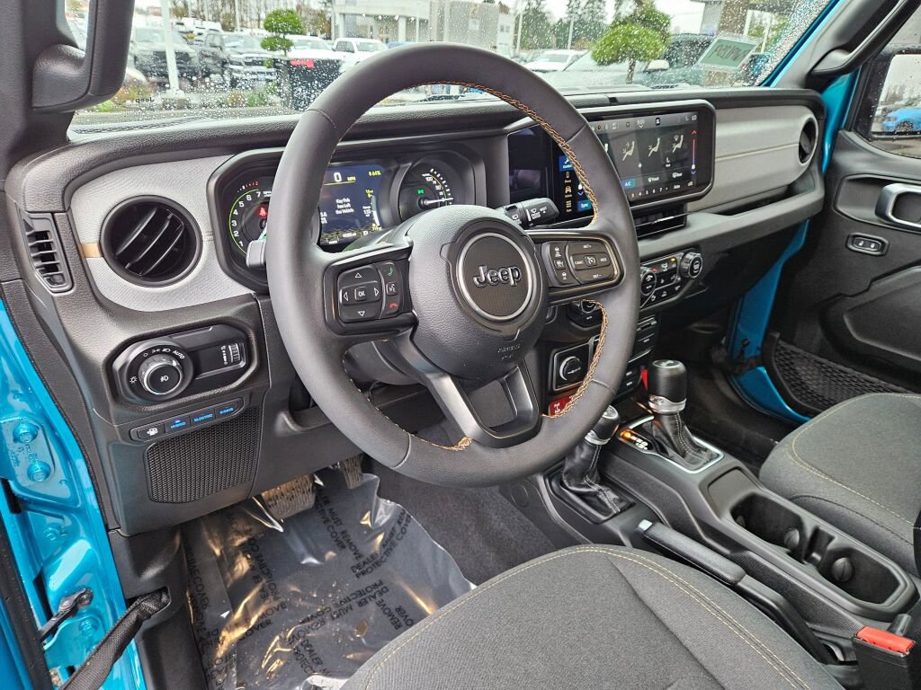 Used 2024 Jeep Wrangler Willys 4xe image 18