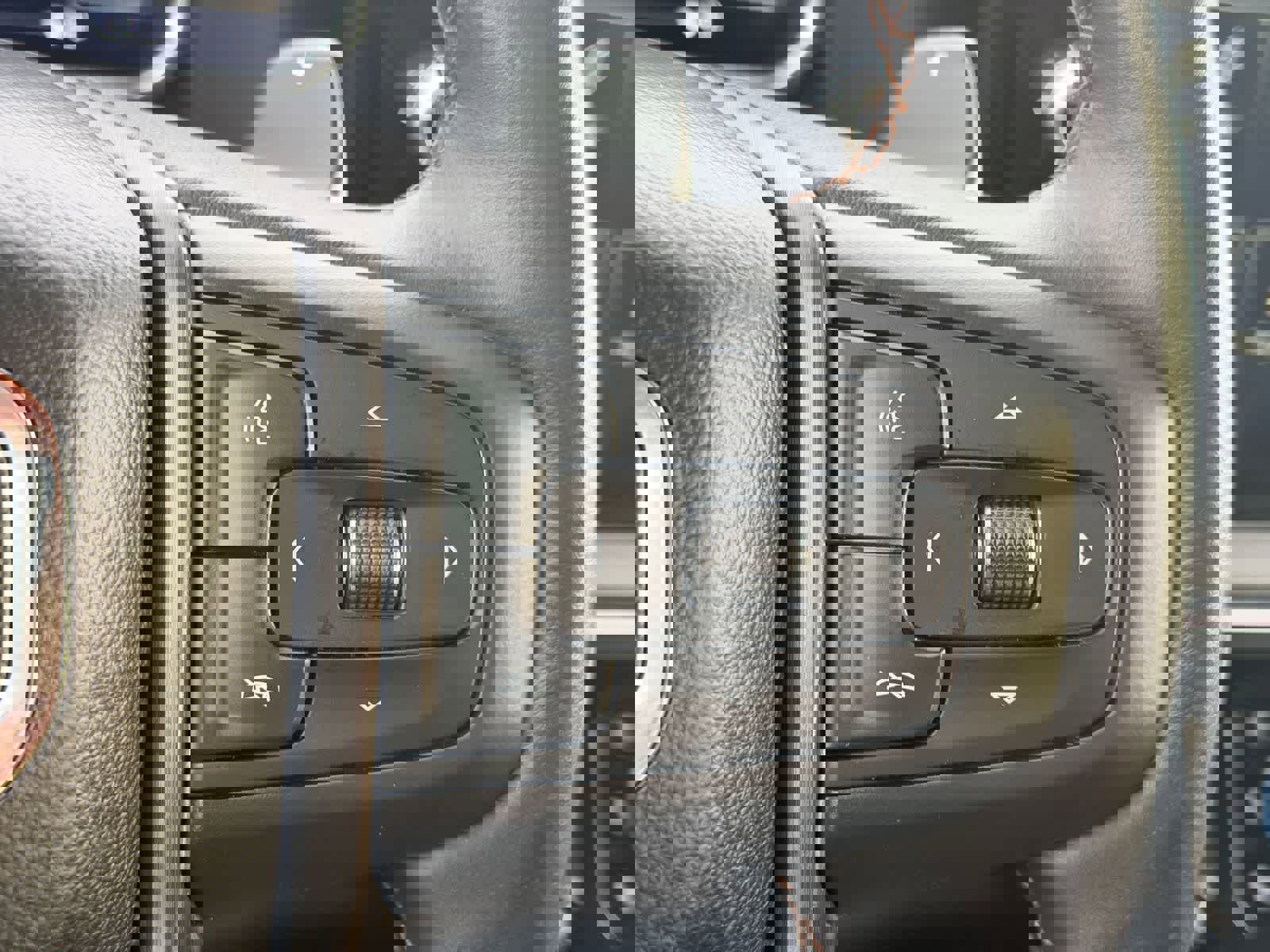 Used 2023 GMC Sierra 1500 AT4 image 24