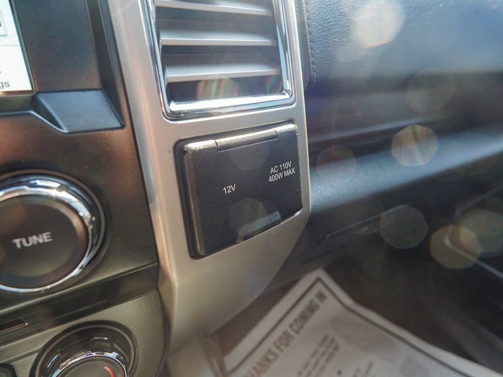 Used 2016 Ford F150 Lariat AWD/4WD image 33