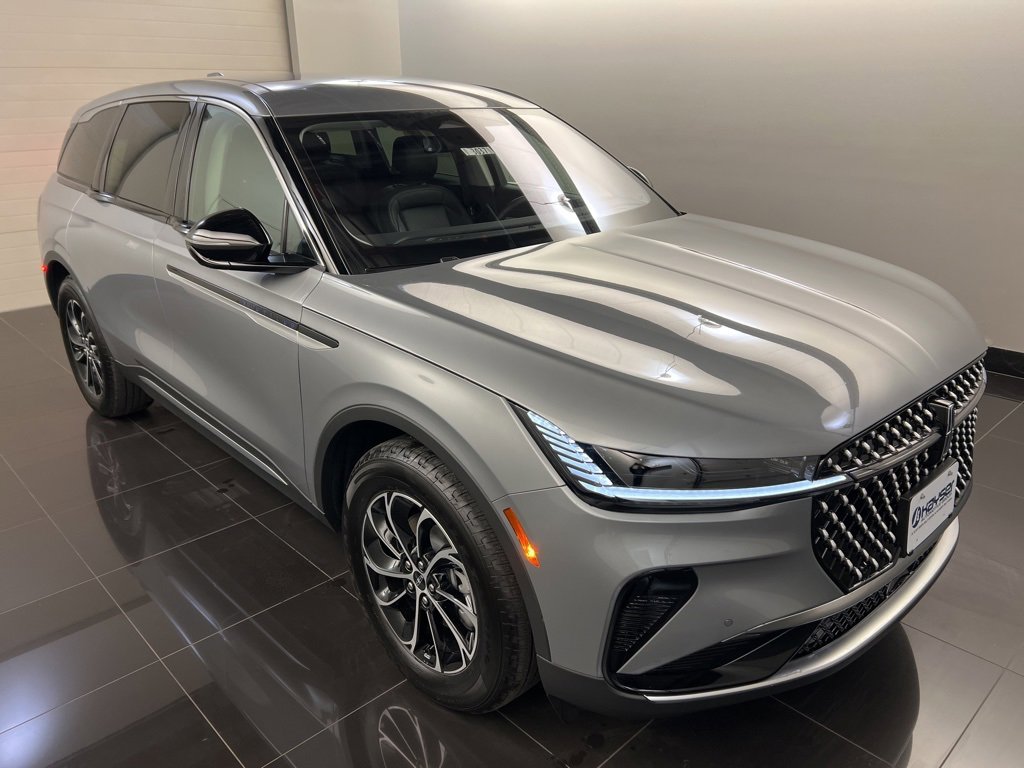 Used 2025 Lincoln Nautilus Premier