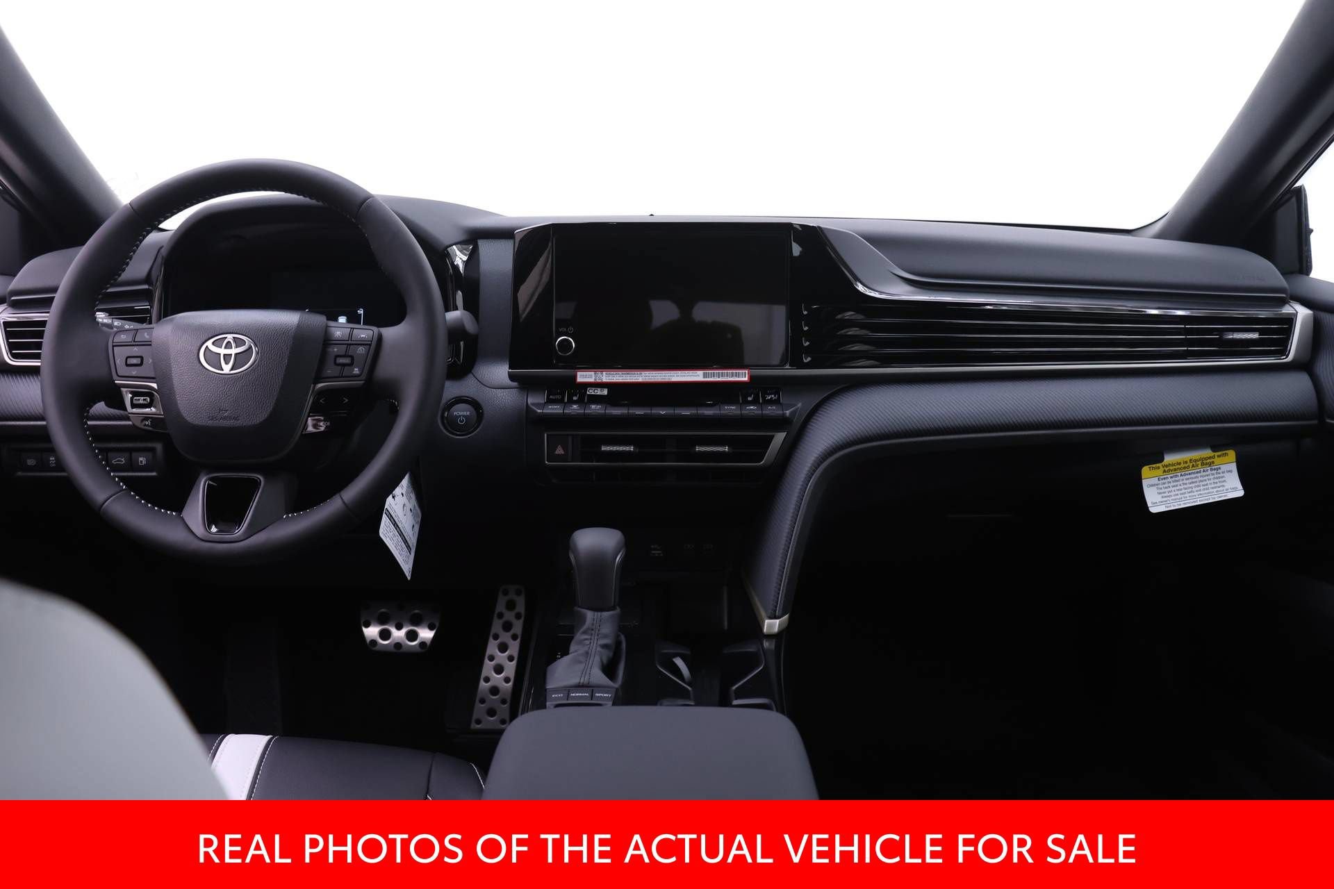New 2026 Toyota Camry SE w/ Convenience Package FWD image 5