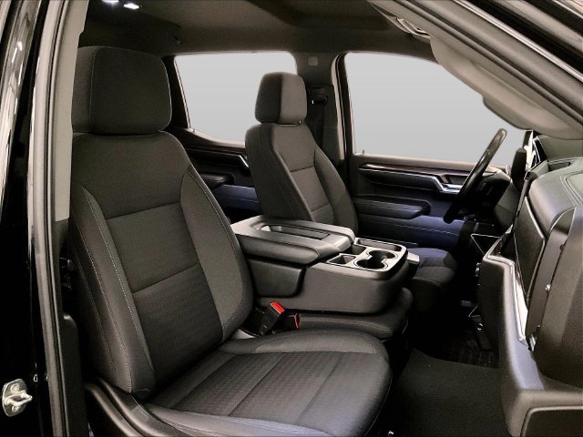 Used 2022 Chevrolet Silverado 1500 LT AWD/4WD image 8