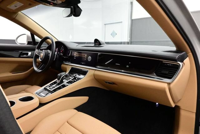Certified 2023 Porsche Panamera 4S AWD/4WD image 19