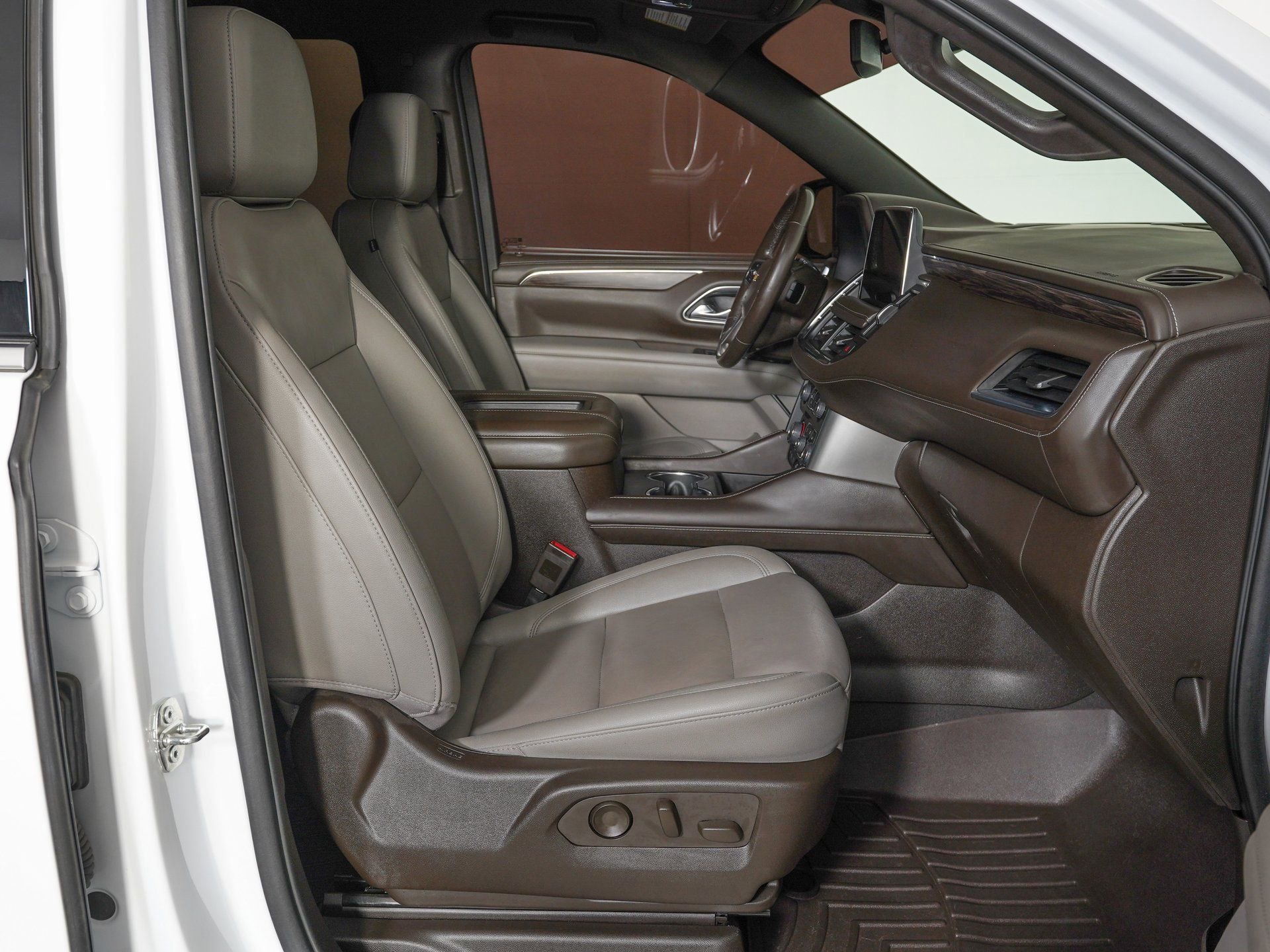 Used 2022 Chevrolet Tahoe LT image 9