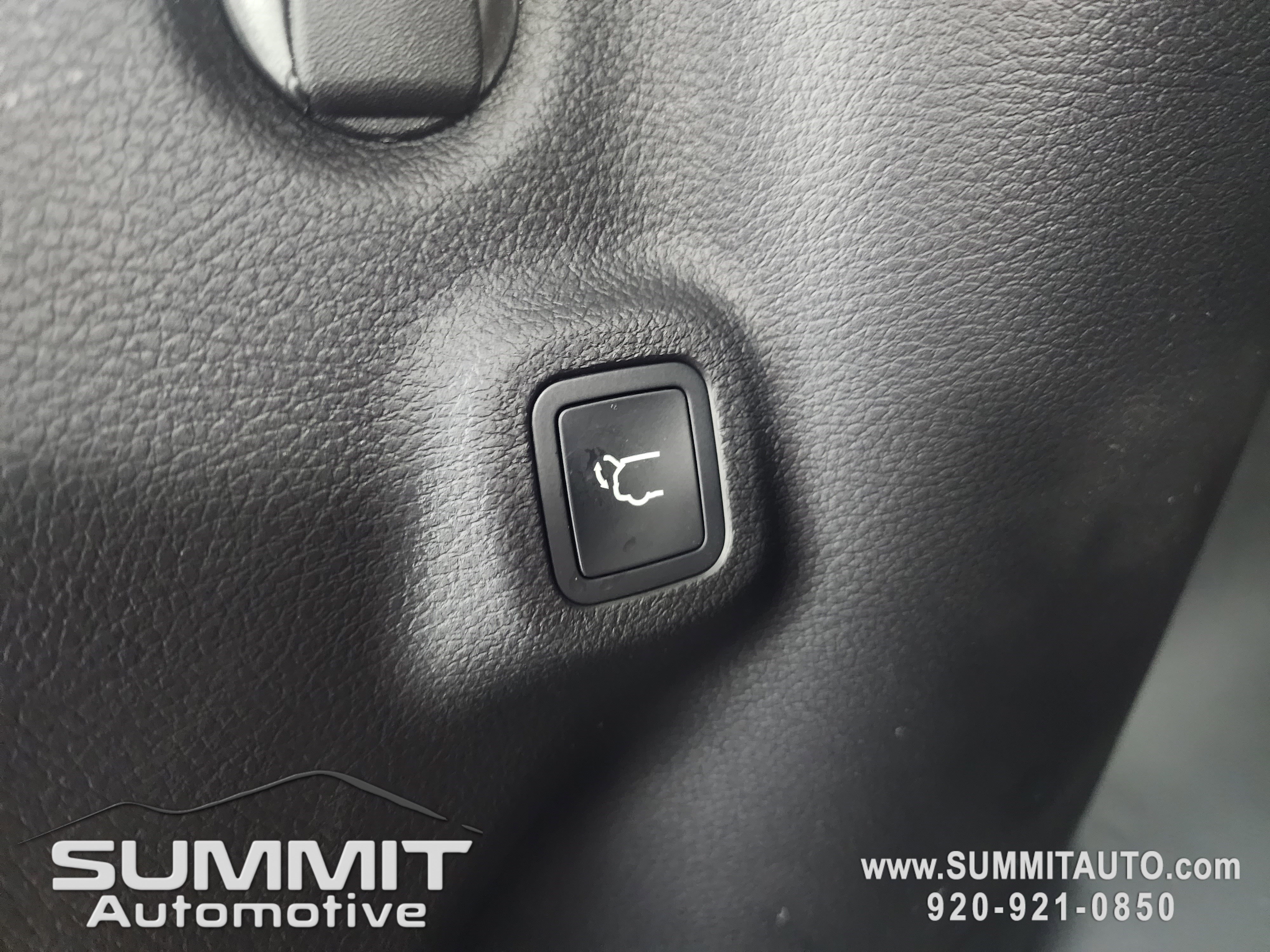 New 2026 Jeep Compass Latitude image 29