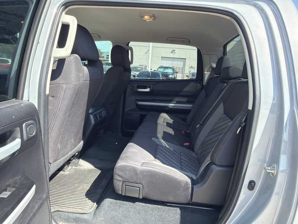 Used 2020 Toyota Tundra SR5 w/ SR5 Upgrade Package AWD/4WD image 12