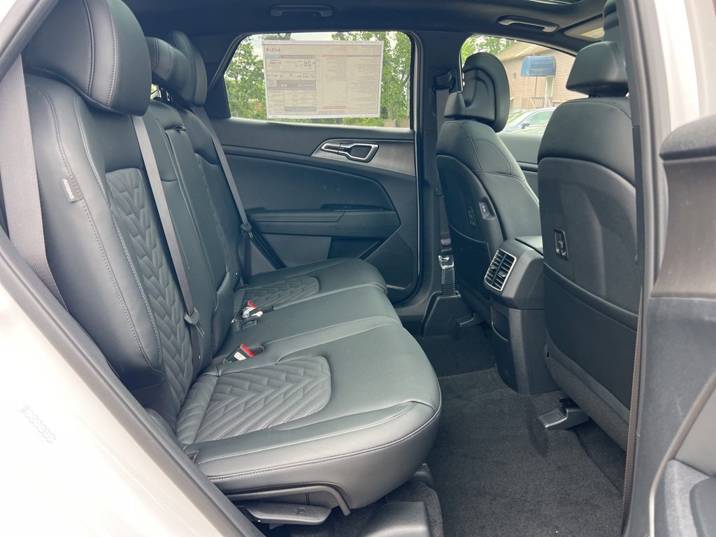 New 2026 Kia Sportage X-Line w/ X-Line Technology Package image 14