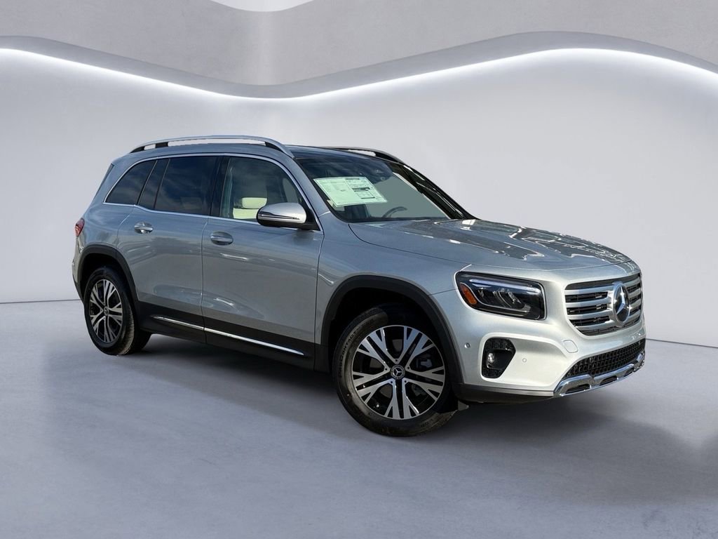 New 2026 Mercedes-Benz GLB 250 4MATIC image 2