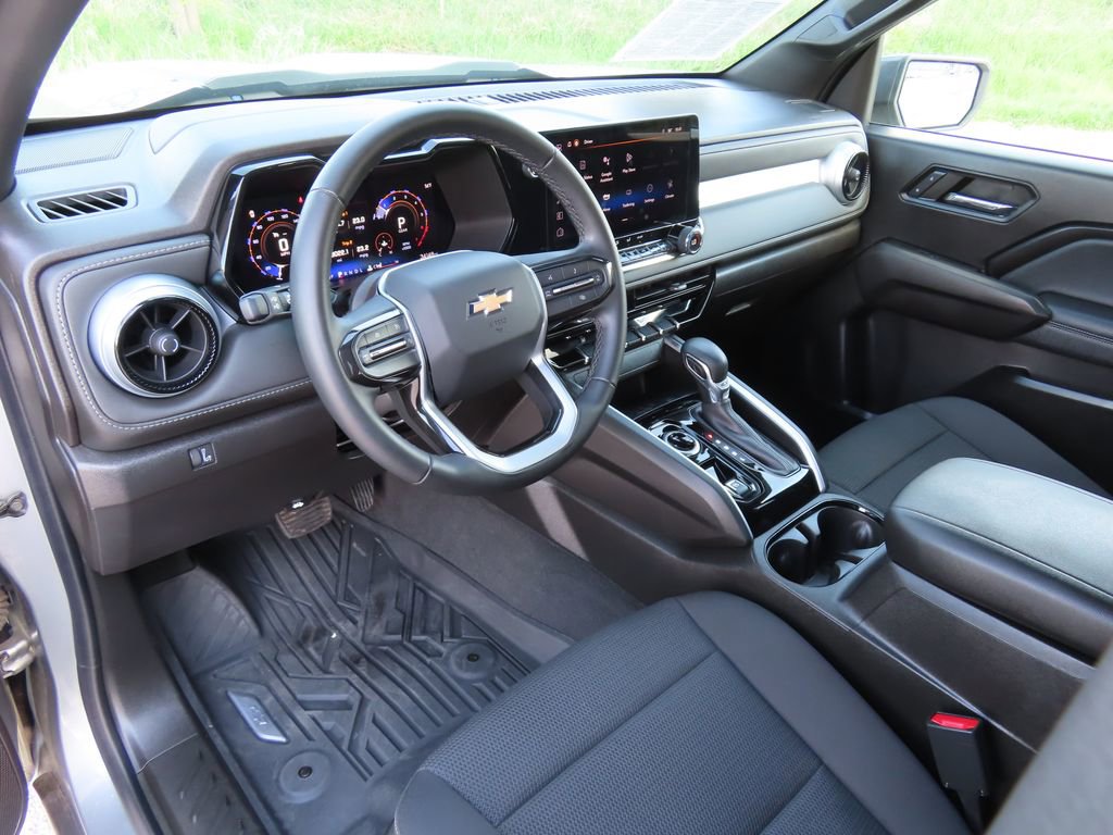 Certified 2024 Chevrolet Colorado LT w/ LT Convenience Package AWD/4WD image 20
