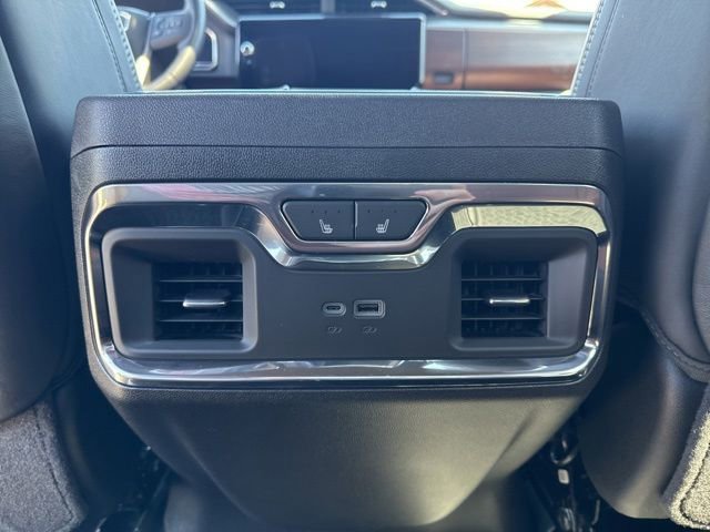 Used 2024 GMC Sierra 1500 Denali Ultimate AWD/4WD image 14