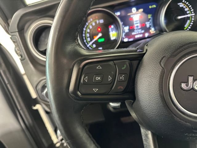 Used 2023 Jeep Wrangler Unlimited w/ Cold Weather Group image 15