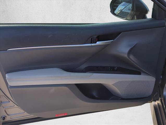 Certified 2021 Toyota Camry LE FWD image 6