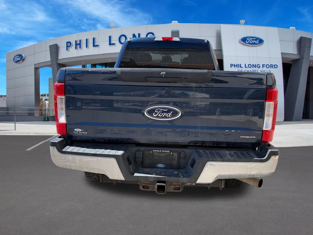 Used 2017 Ford F250 XL w/ STX Appearance Package AWD/4WD image 4