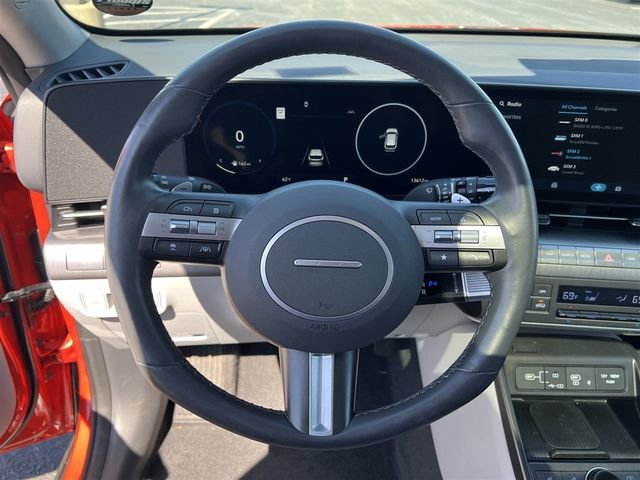 Used 2024 Hyundai Kona Limited FWD image 14