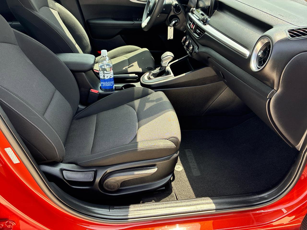 Used 2022 Kia Forte LXS w/ LXS Technology Package FWD image 41