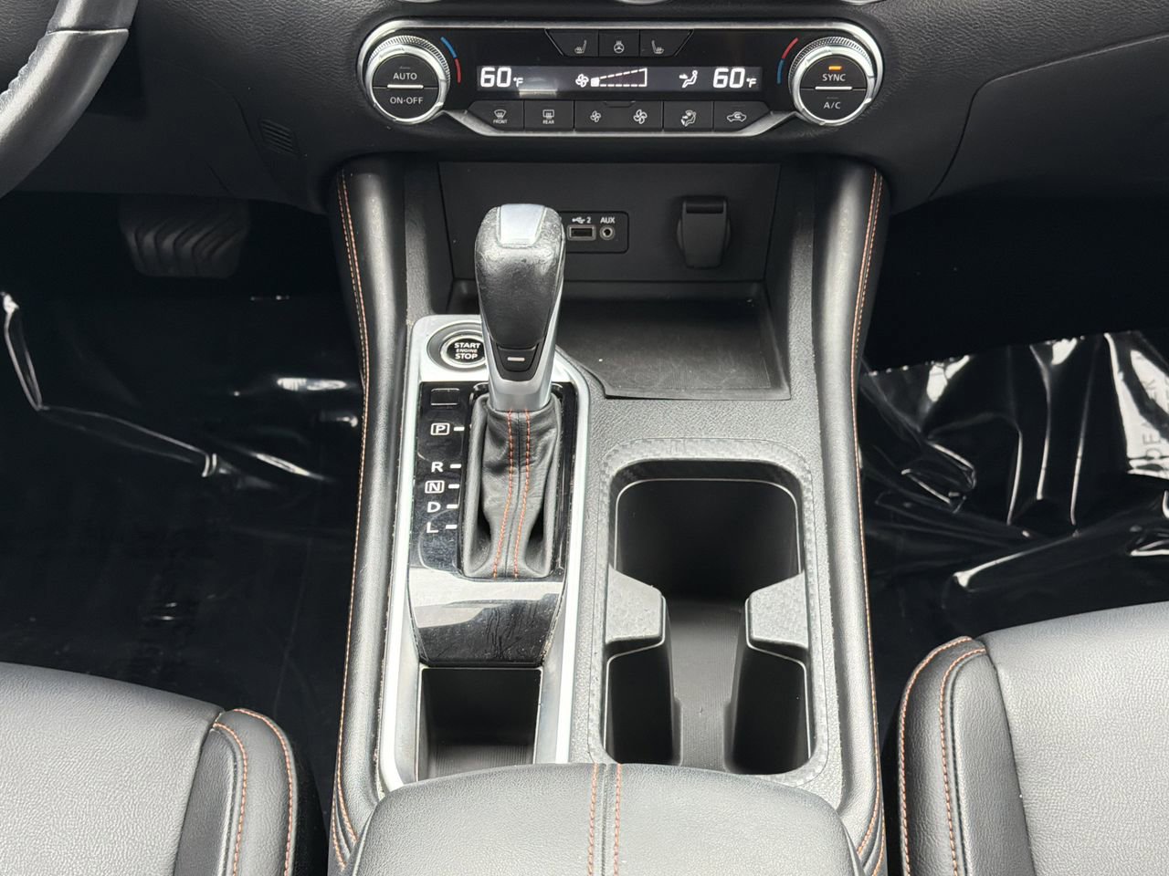 Used 2023 Nissan Sentra SR w/ SR Premium Package FWD image 4