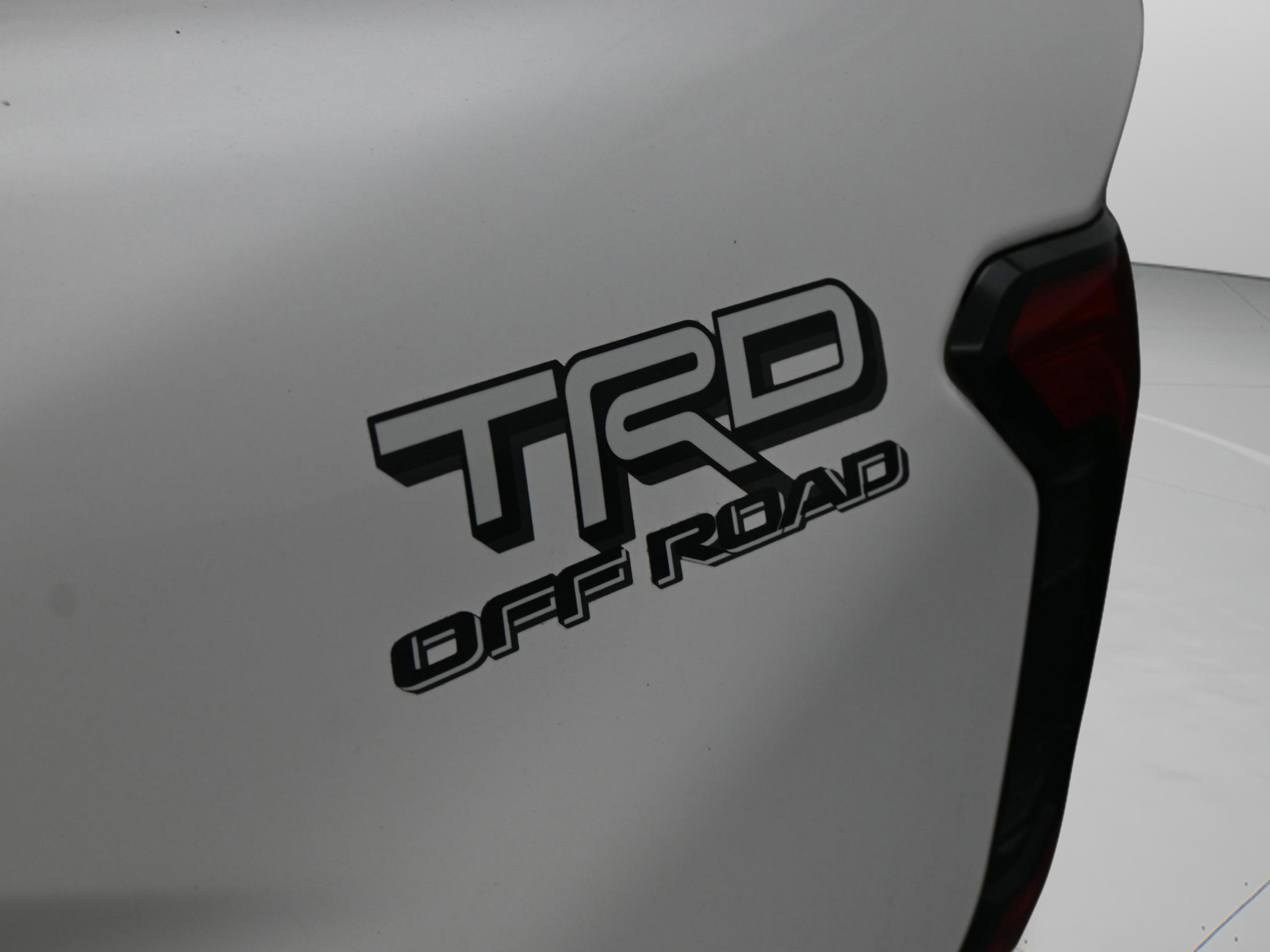 Certified 2024 Toyota Tacoma TRD Off-Road AWD/4WD image 37