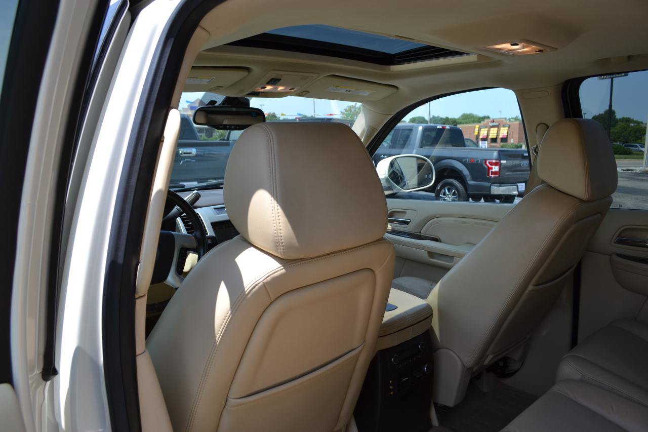 Used 2008 Cadillac Escalade EXT AWD/4WD image 44