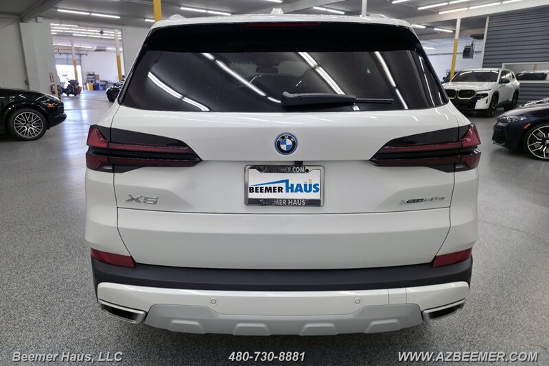Used 2026 BMW X5 xDrive50e AWD/4WD image 12