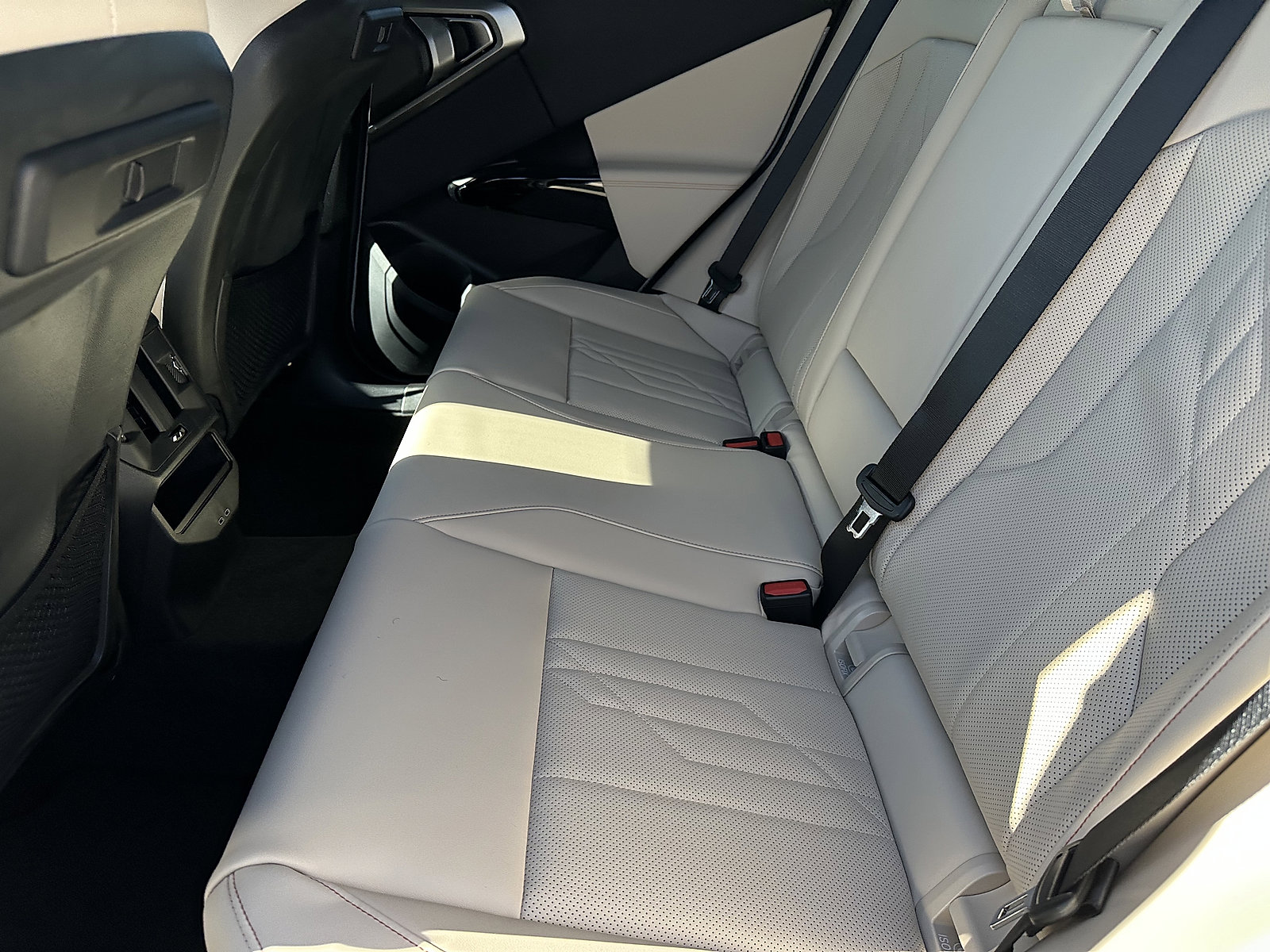 New 2026 BMW X3 xDrive30 w/ Premium Package image 15