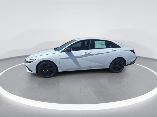 New 2026 Hyundai Elantra Sport FWD video 5