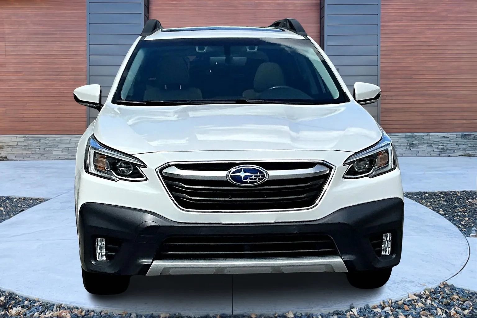 Used 2022 Subaru Outback Limited w/ Popular Package #2 image 3