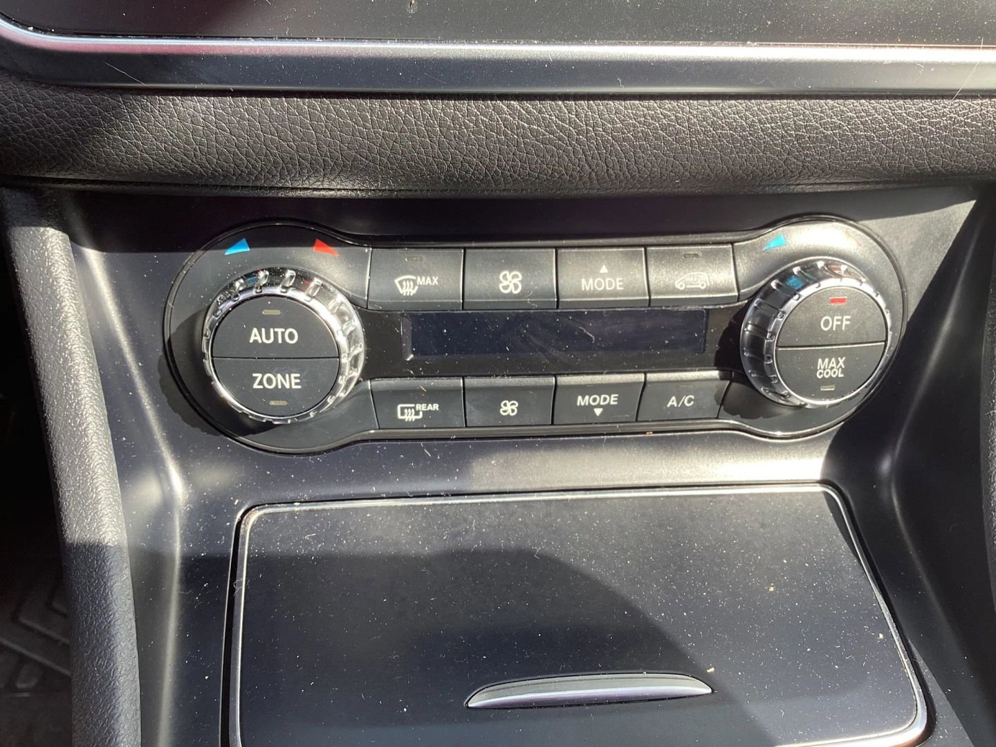 Used 2017 Mercedes-Benz CLA 250 4MATIC image 28