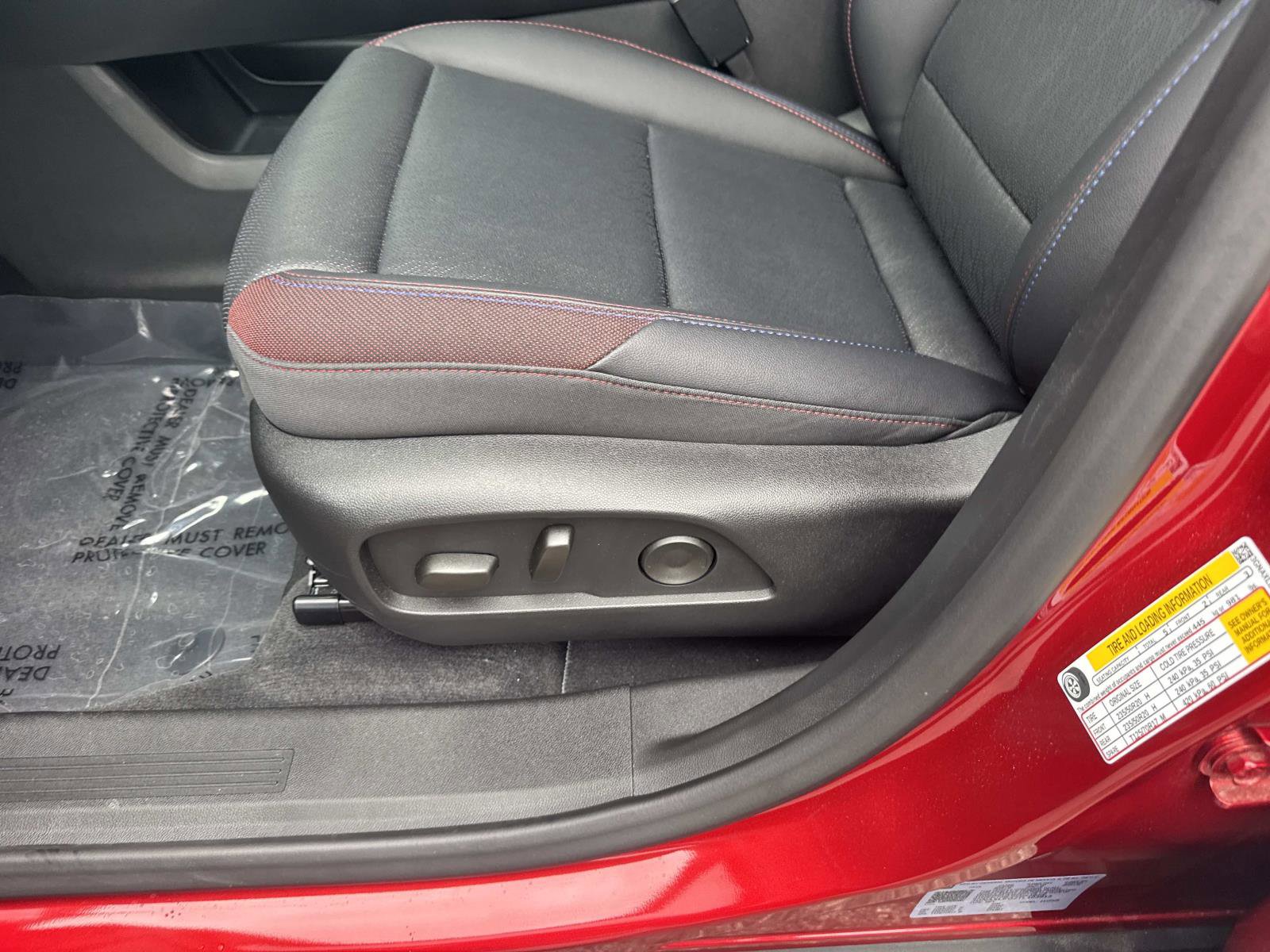Used 2026 Chevrolet Equinox RS w/ Convenience Package III image 19