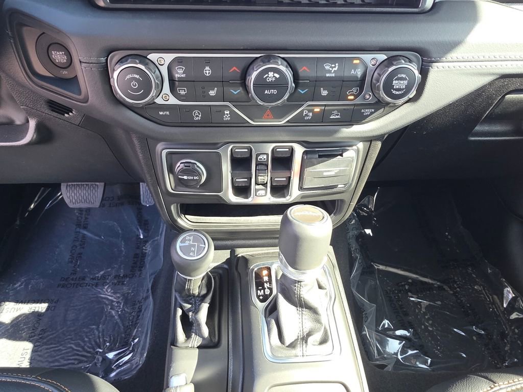 New 2026 Jeep Gladiator Sport image 15