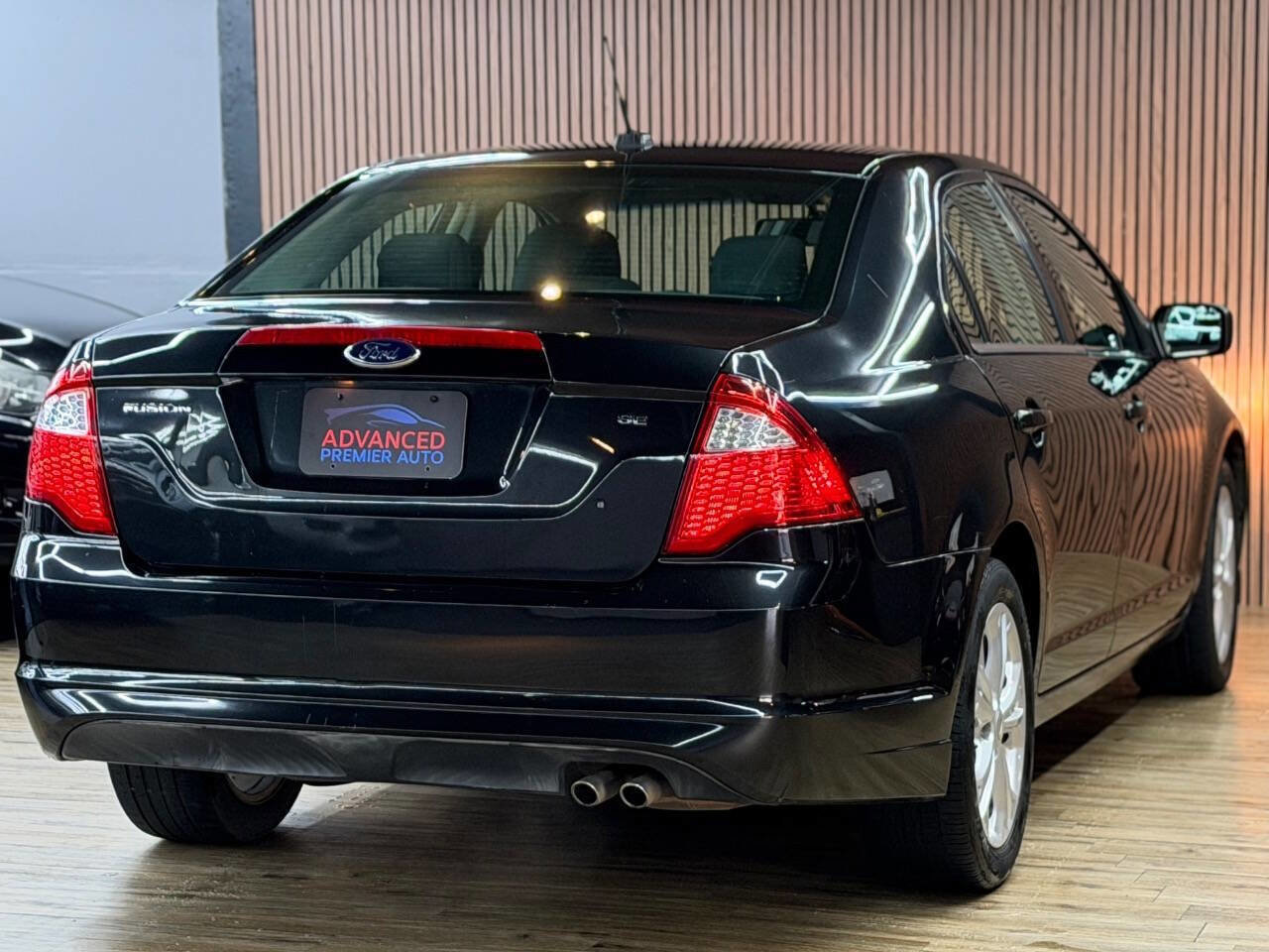 Used 2012 Ford Fusion SE image 6