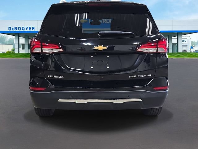Used 2024 Chevrolet Equinox Premier AWD/4WD image 12