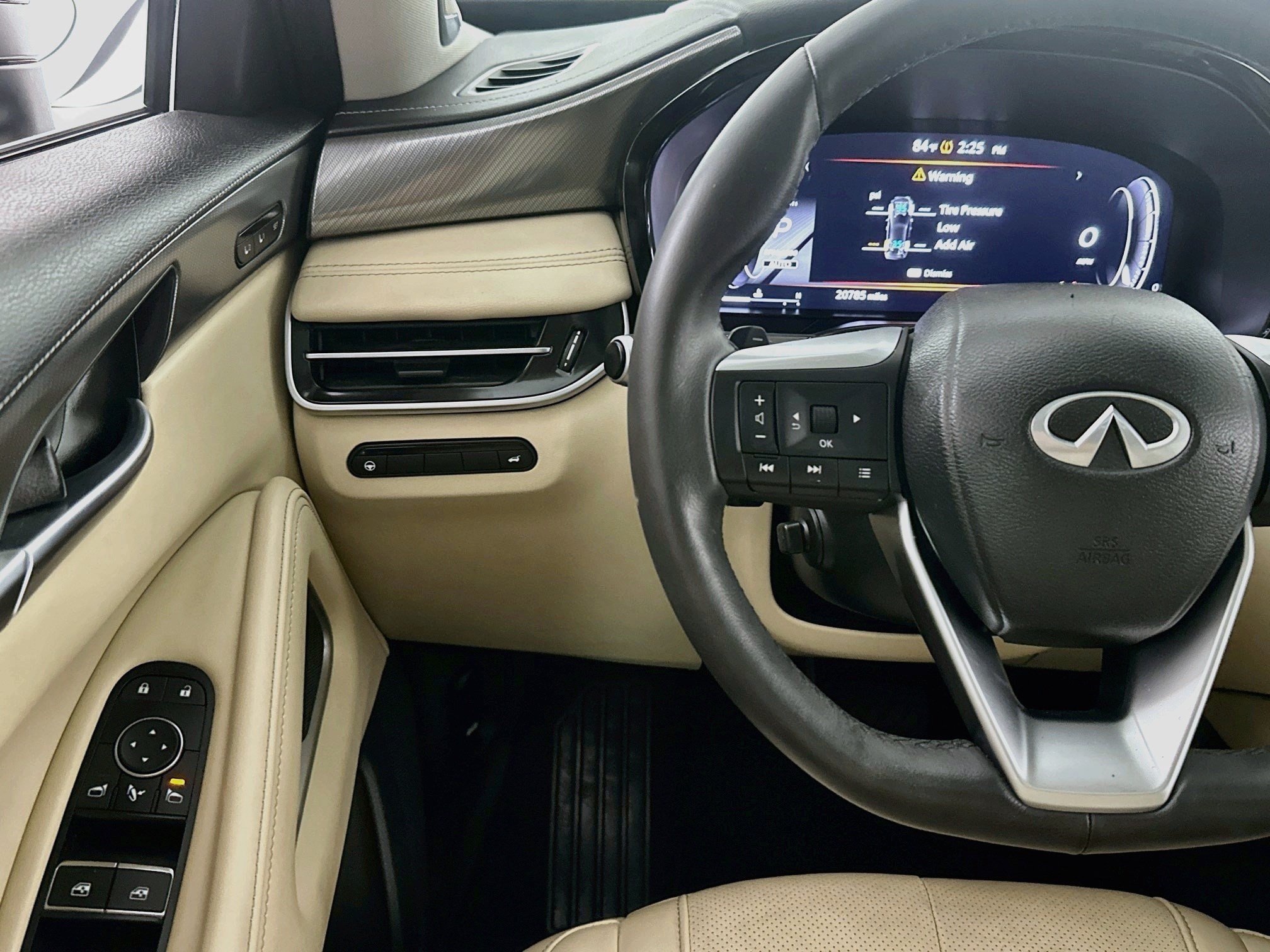 Used 2023 INFINITI QX60 Luxe w/ Performance Audio Package AWD/4WD image 10