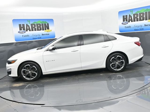 Used 2021 Chevrolet Malibu LT image 2
