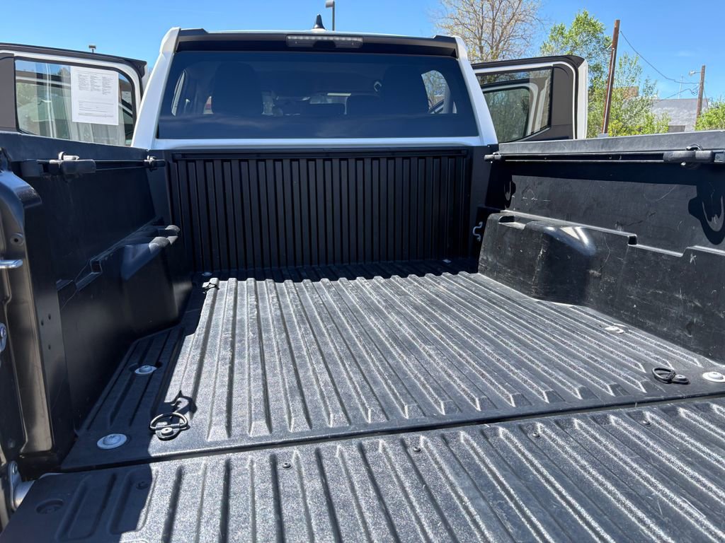Used 2024 Toyota Tacoma SR image 9