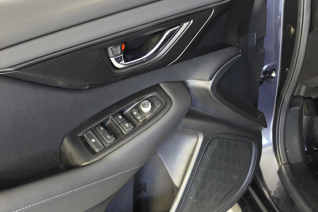 Certified 2025 Subaru Outback Premium image 12