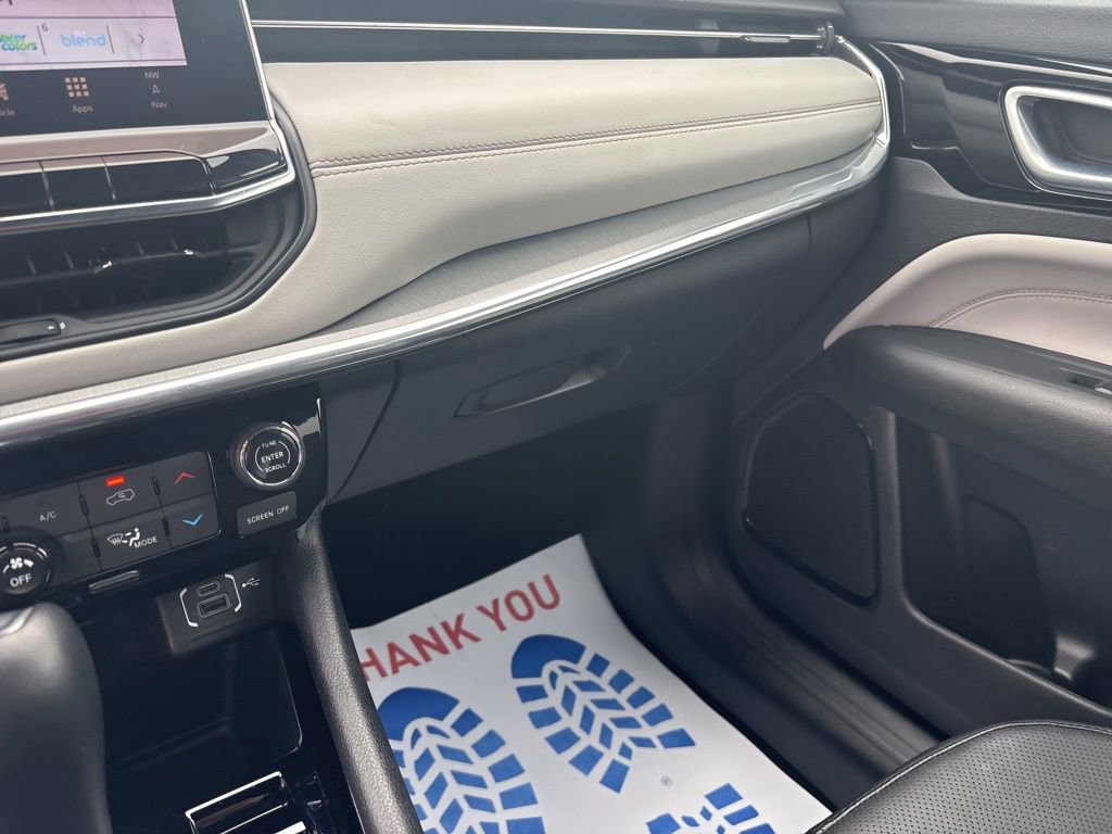 Used 2023 Jeep Compass Limited w/ Elite Group image 23