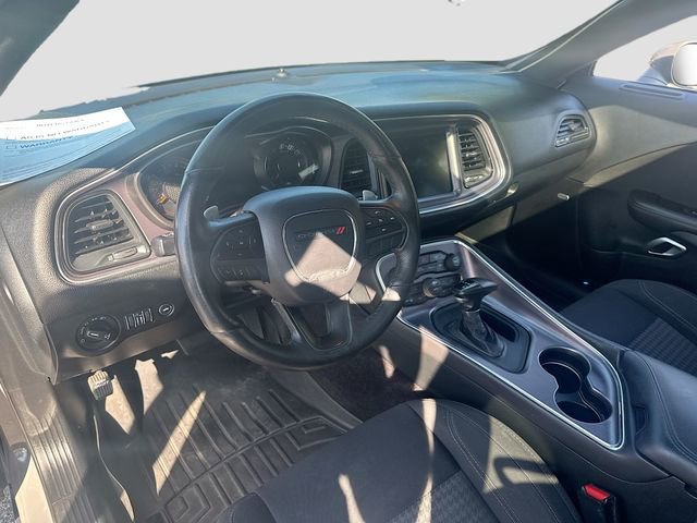 Used 2018 Dodge Challenger R/T w/ Driver Convenience Group RWD image 10