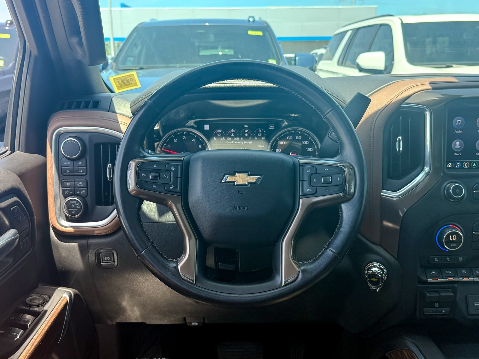 Certified 2019 Chevrolet Silverado 1500 High Country w/ Technology Package AWD/4WD image 21