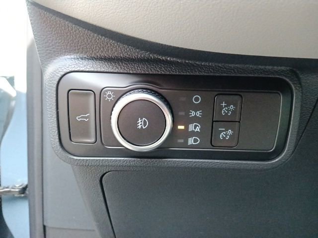 New 2026 Ford Explorer Active w/ Active Comfort Package image 17