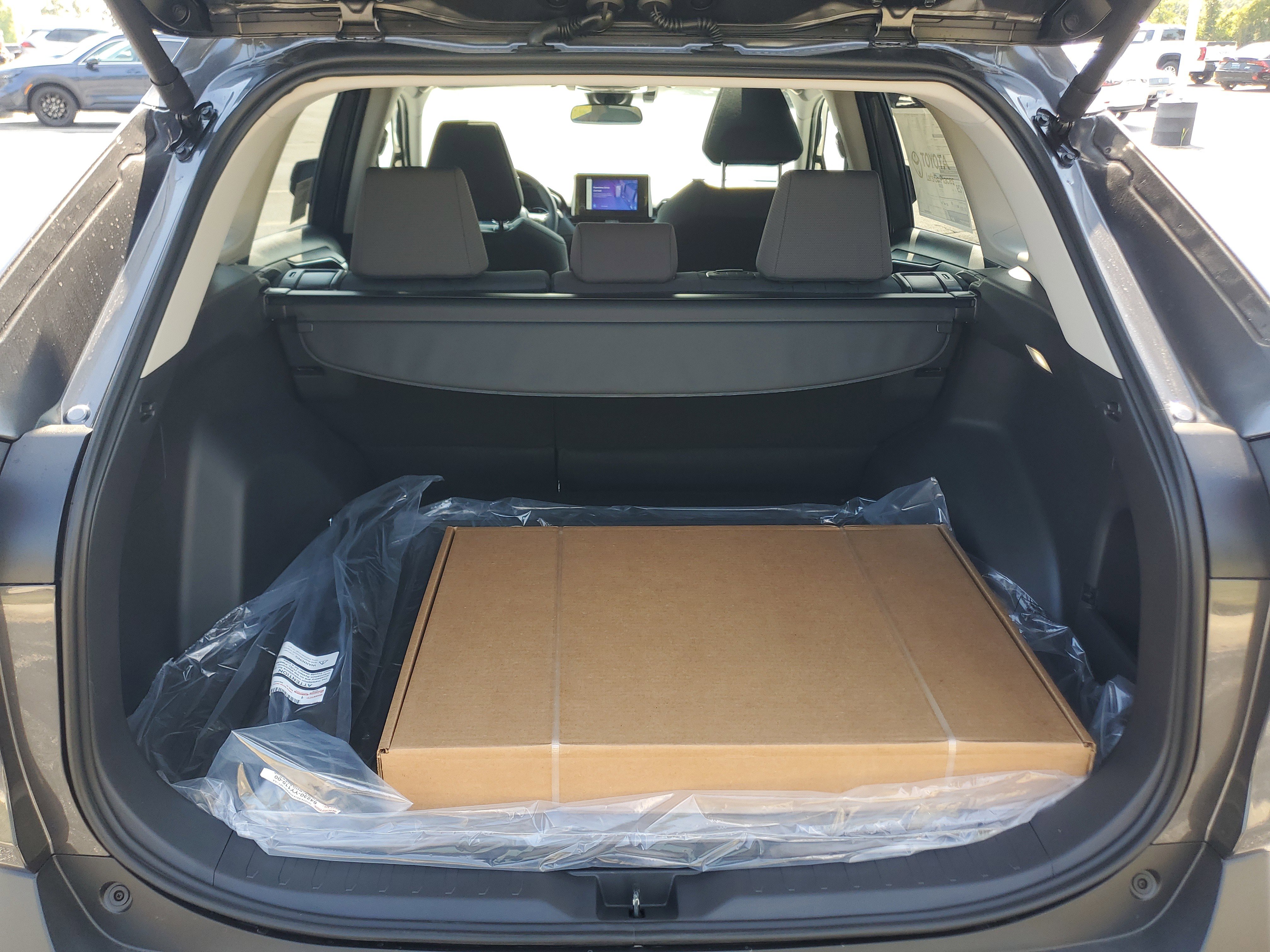 New 2025 Toyota RAV4 XLE image 9