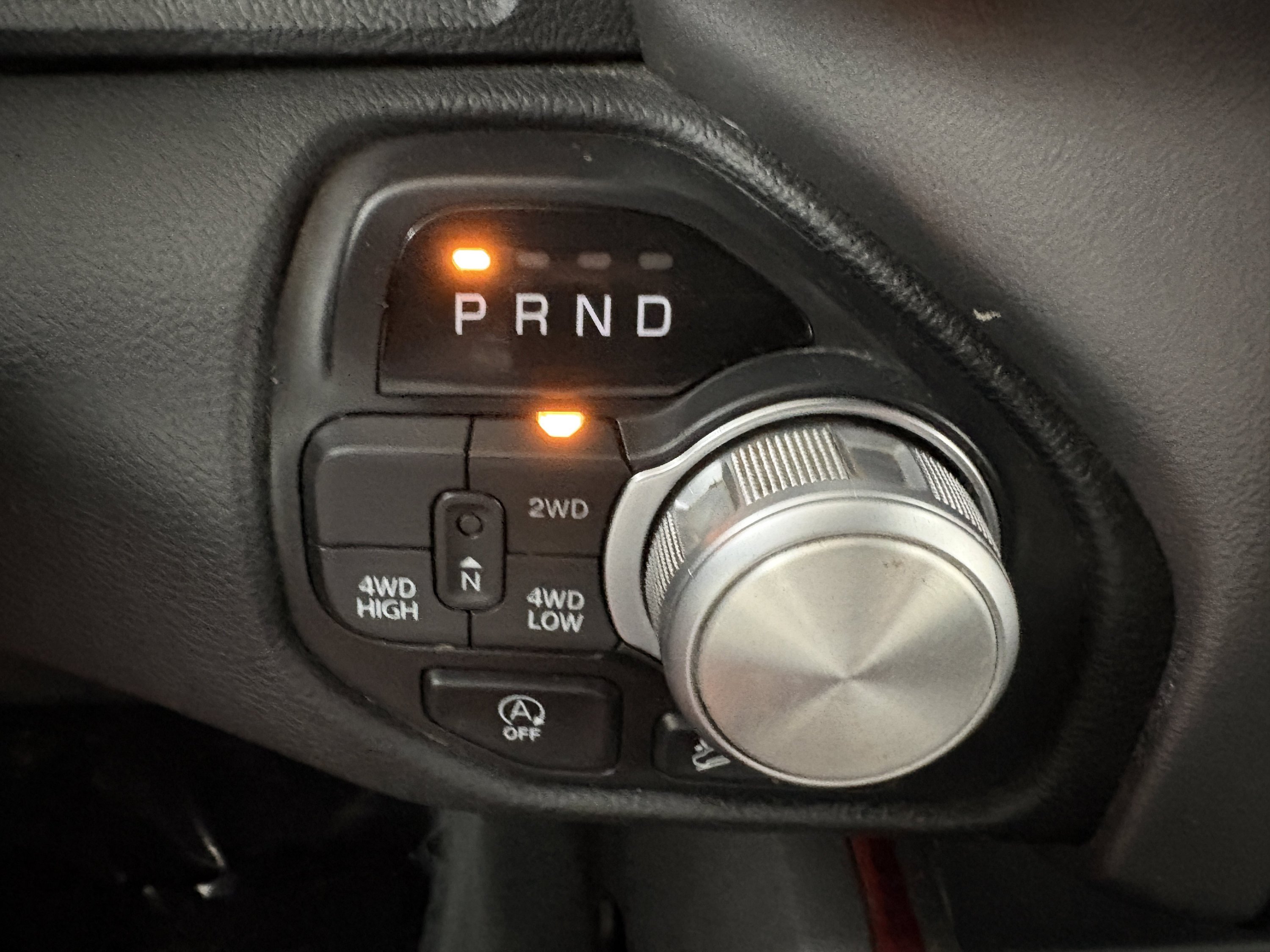 Used 2020 RAM 1500 Rebel AWD/4WD image 19
