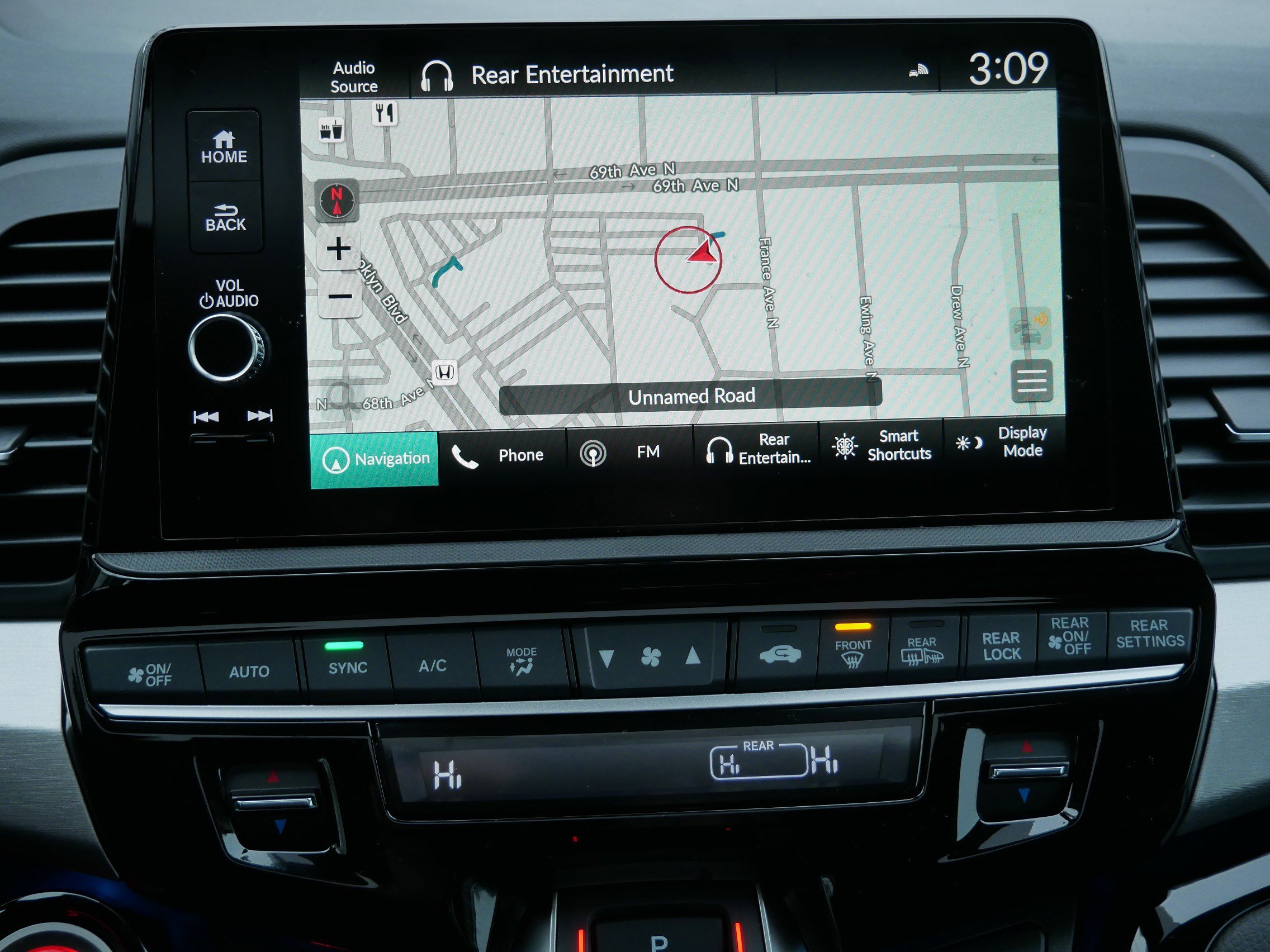 New 2026 Honda Odyssey Touring image 17