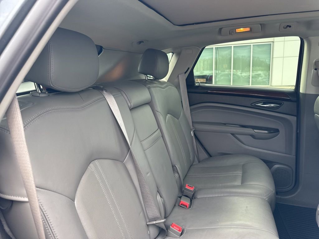 Used 2012 Cadillac SRX Luxury image 24